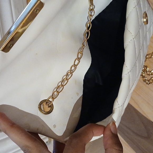 Shein white purse - Picture 4 of 4